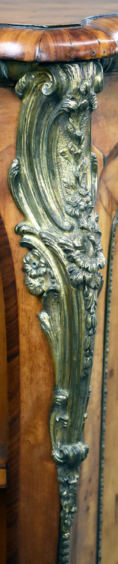 Victorian Burr Walnut Credenza
