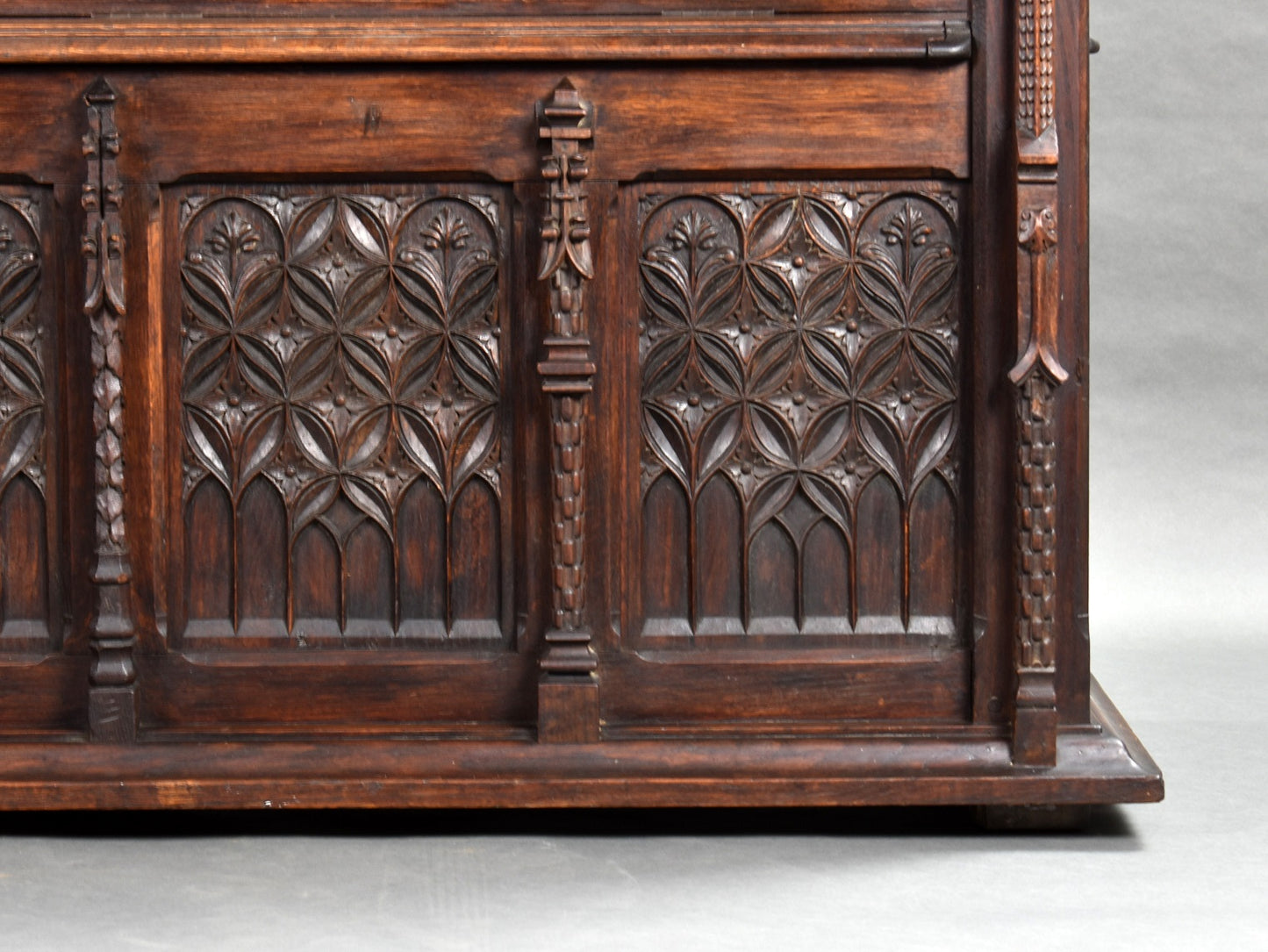 French Oak Carved Settle/Bench