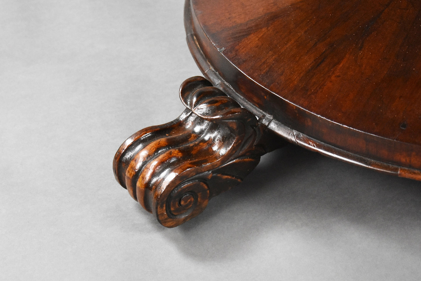 Victorian Rosewood Tilt Top Breakfast/Dining Table