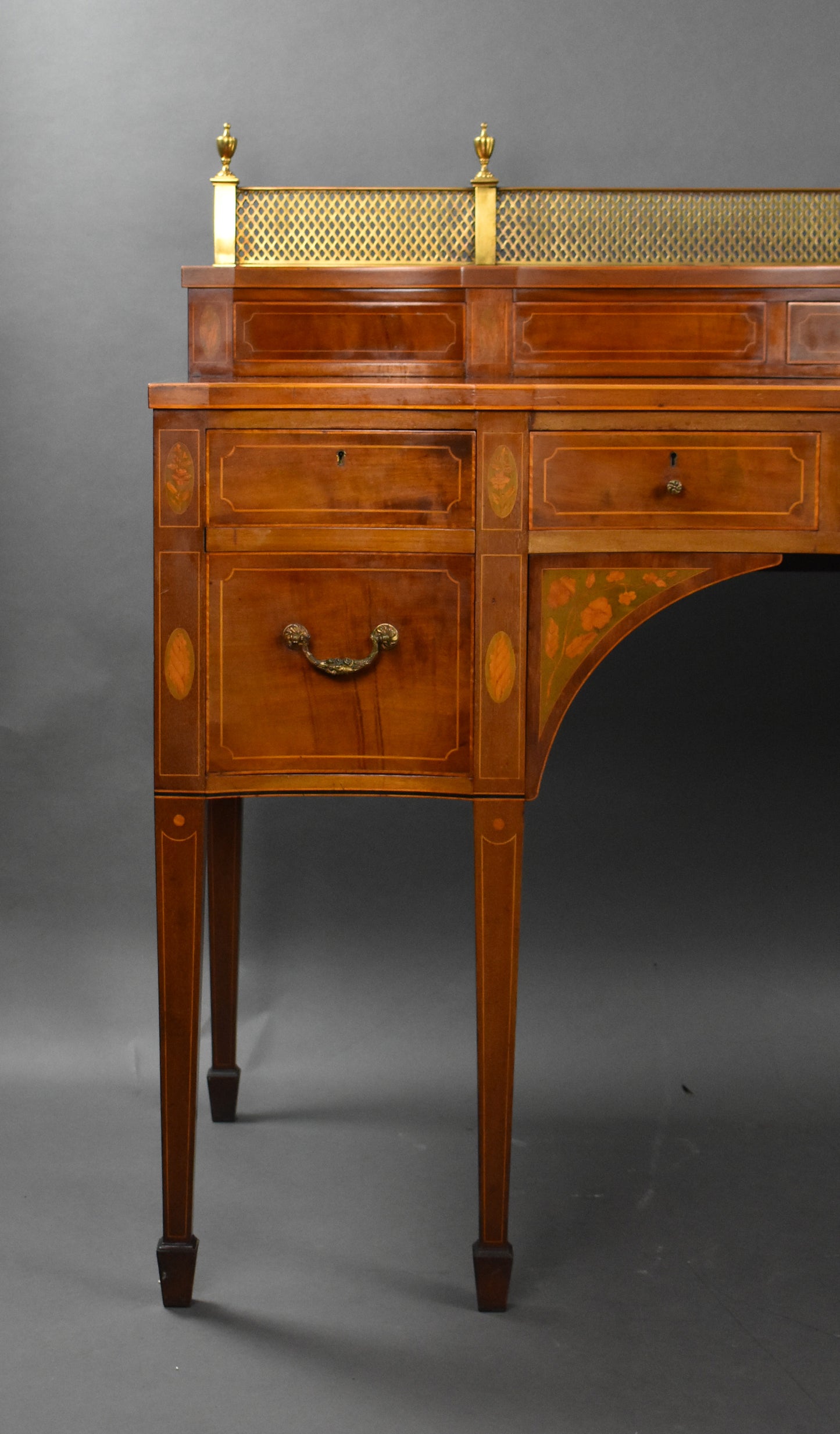 Quality Edwardian Mahogany & Inlaid Sideboard