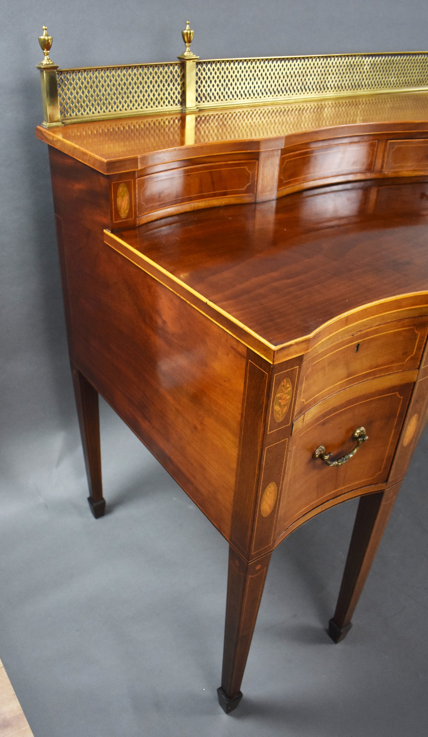Quality Edwardian Mahogany & Inlaid Sideboard