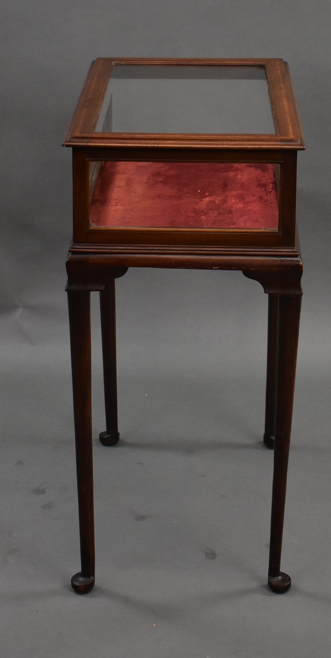 Edwardian Mahogany Bijouterie/Treasure Table