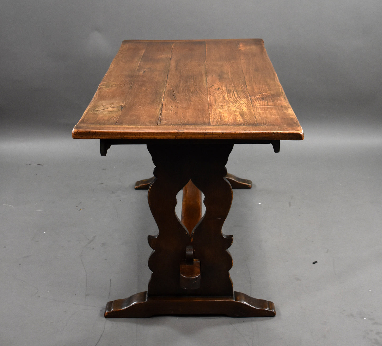 1930s Solid Oak Refectory Table ans Six Oak Chairs