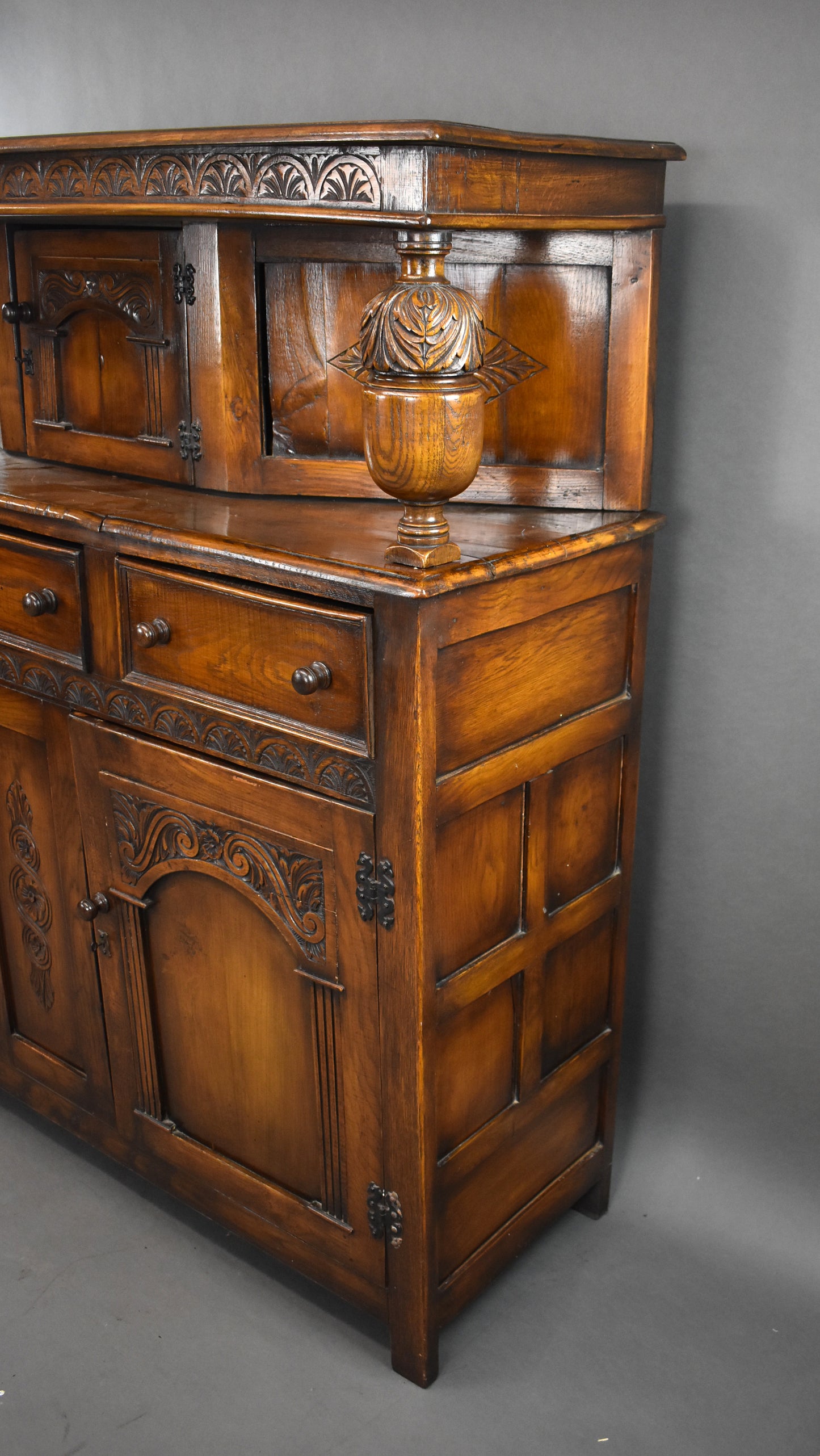 1930s Oak Buffet/Sideboard