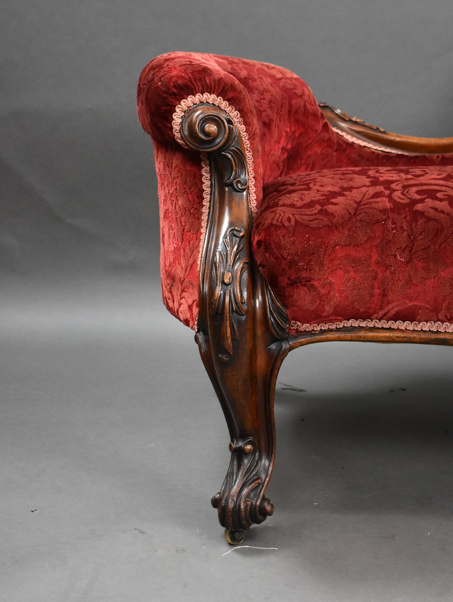 Victorian Mahogany Chaise Lounge