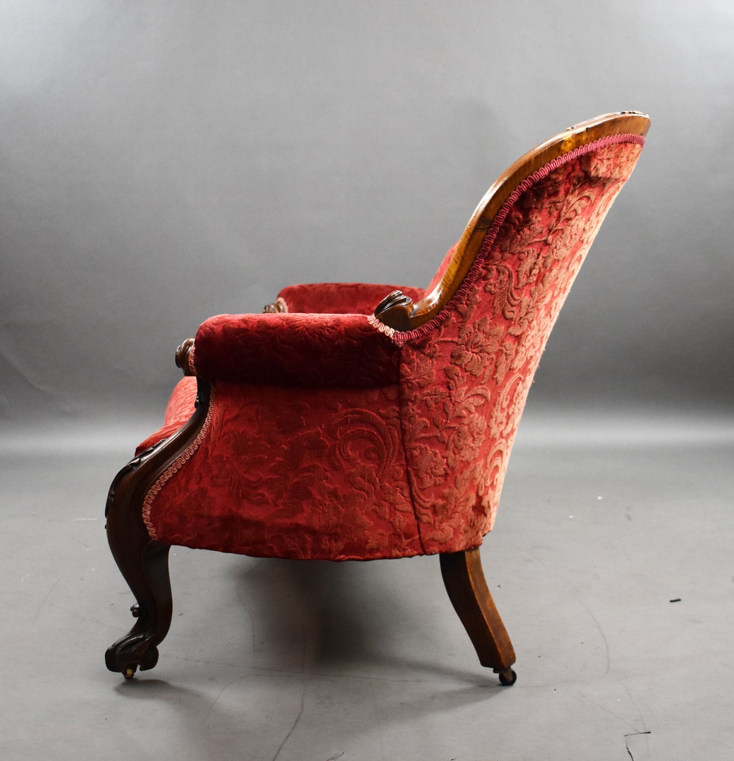 Victorian Mahogany Chaise Lounge