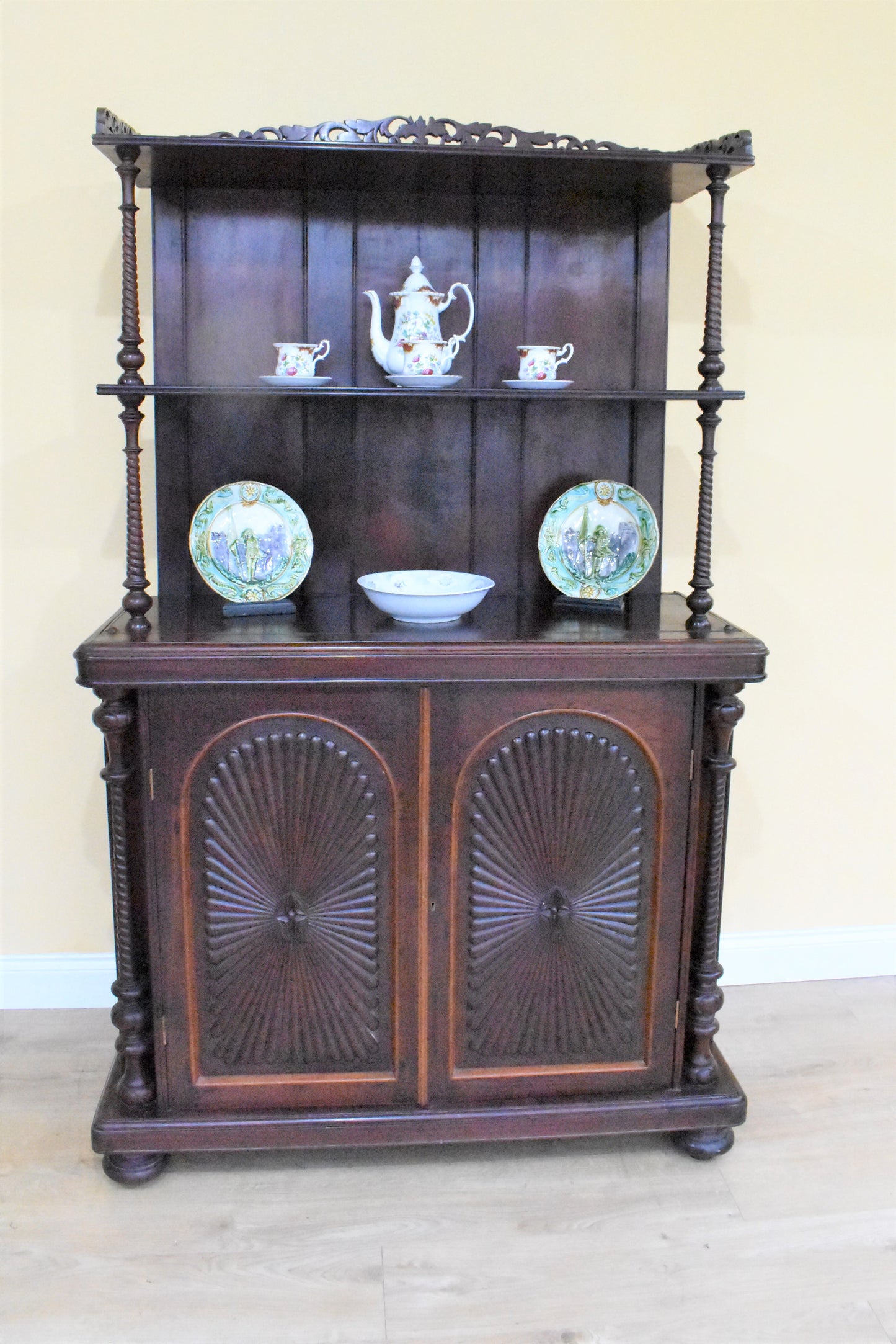 Victorian Rosewood Dresser/Cupboard