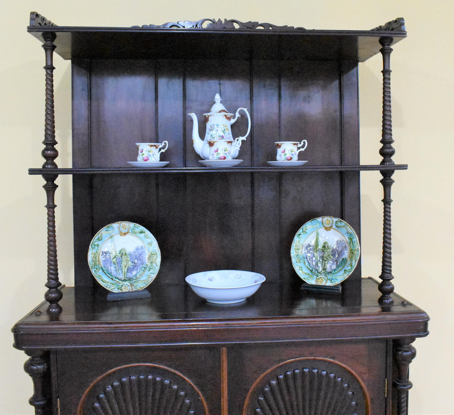 Victorian Rosewood Dresser/Cupboard