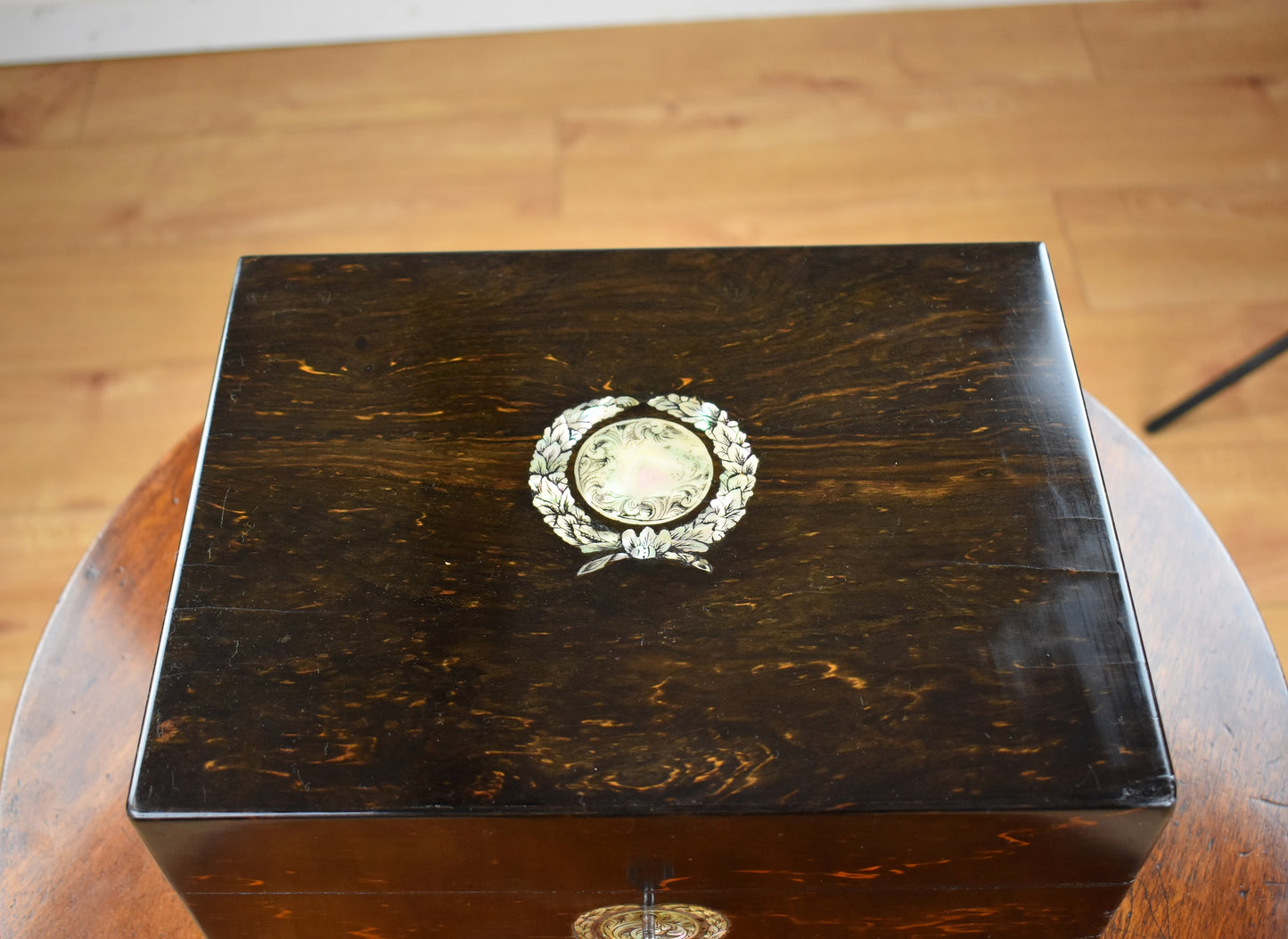 Victorian Rosewood Vanity box/Jewellery case