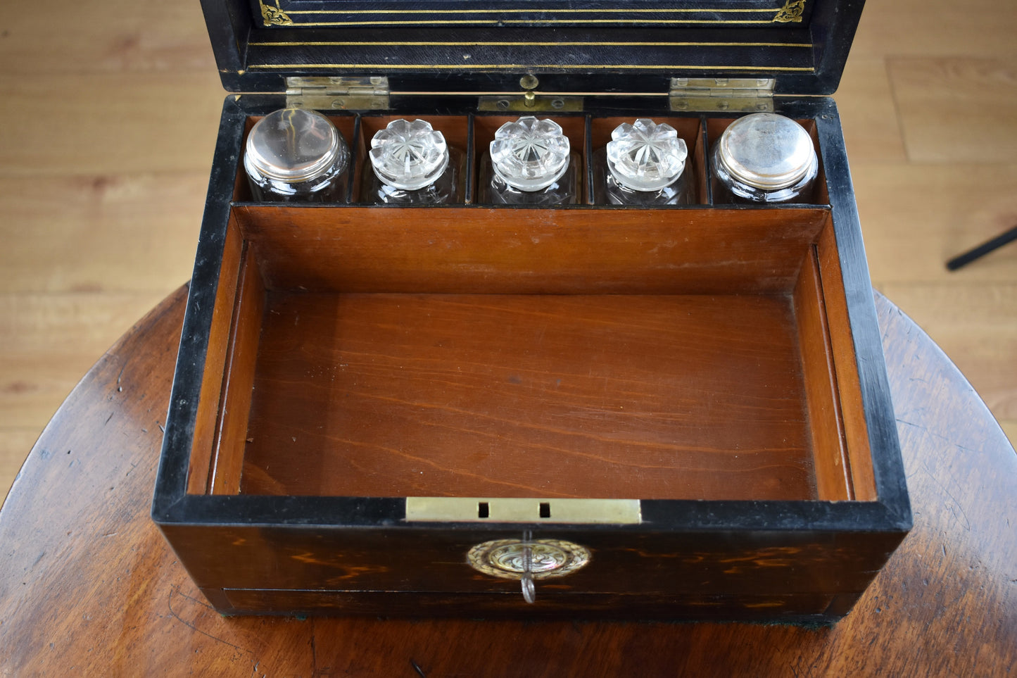 Victorian Rosewood Vanity box/Jewellery case