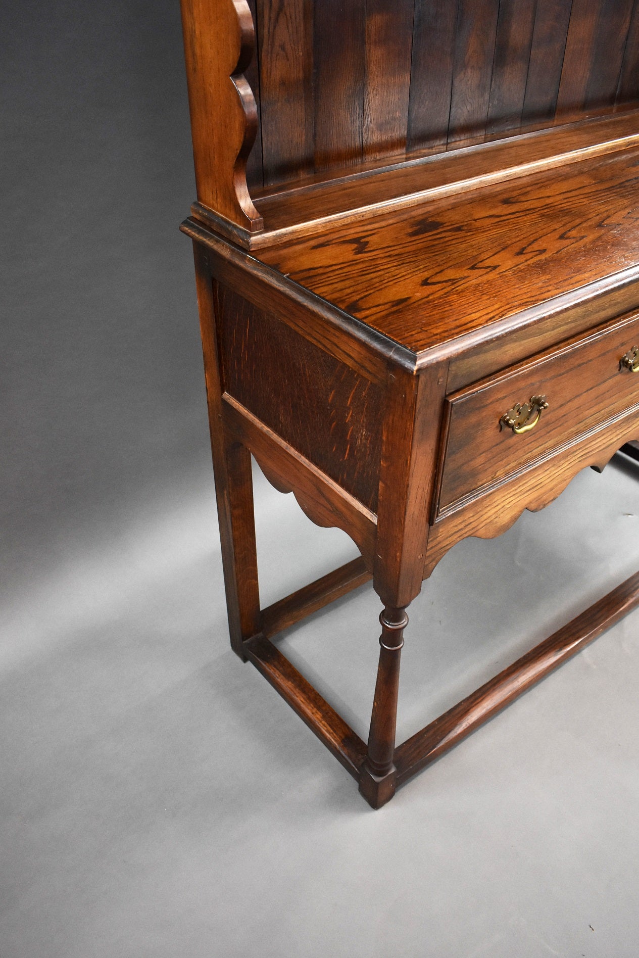 Small Oak Open Rack Dresser