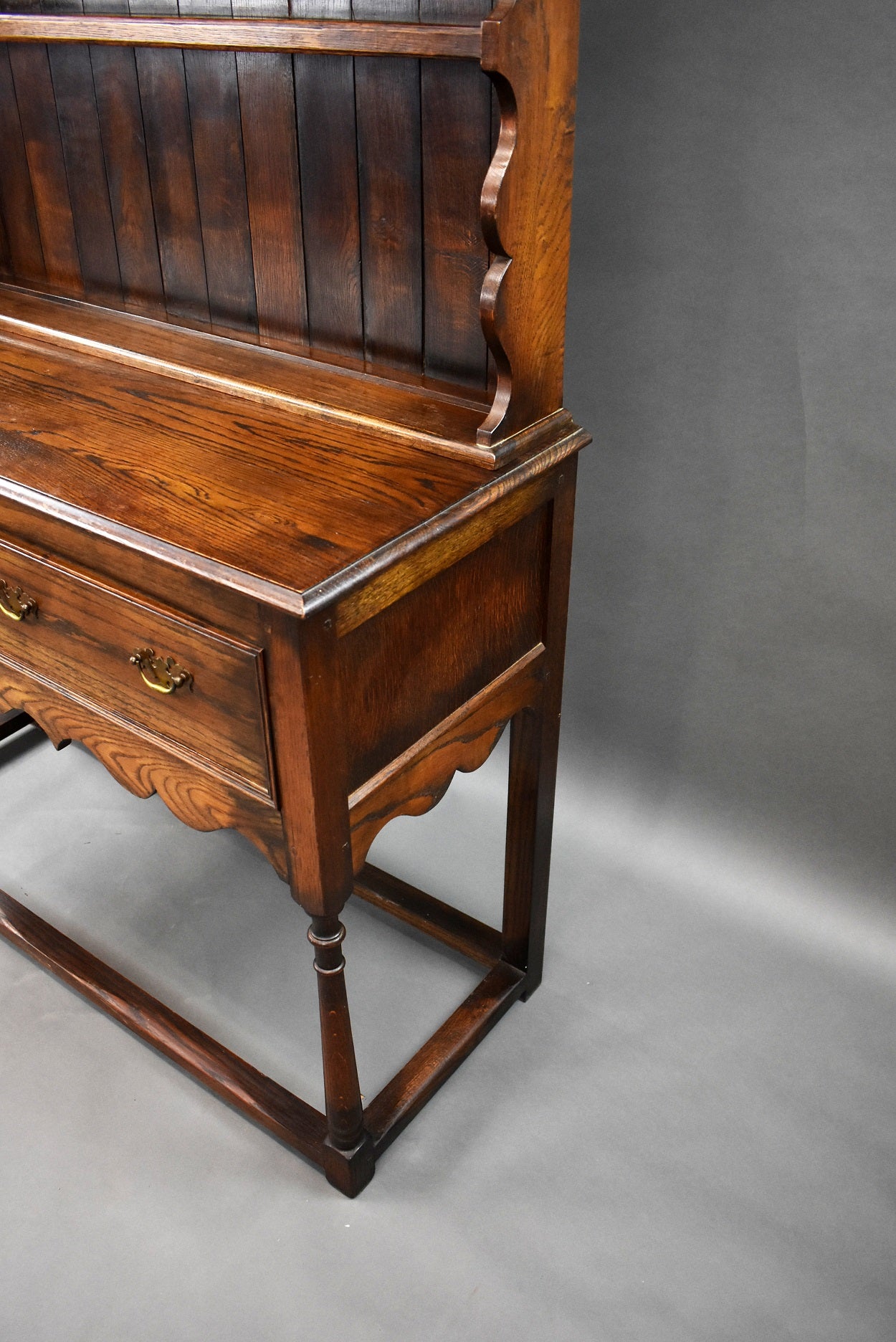 Small Oak Open Rack Dresser