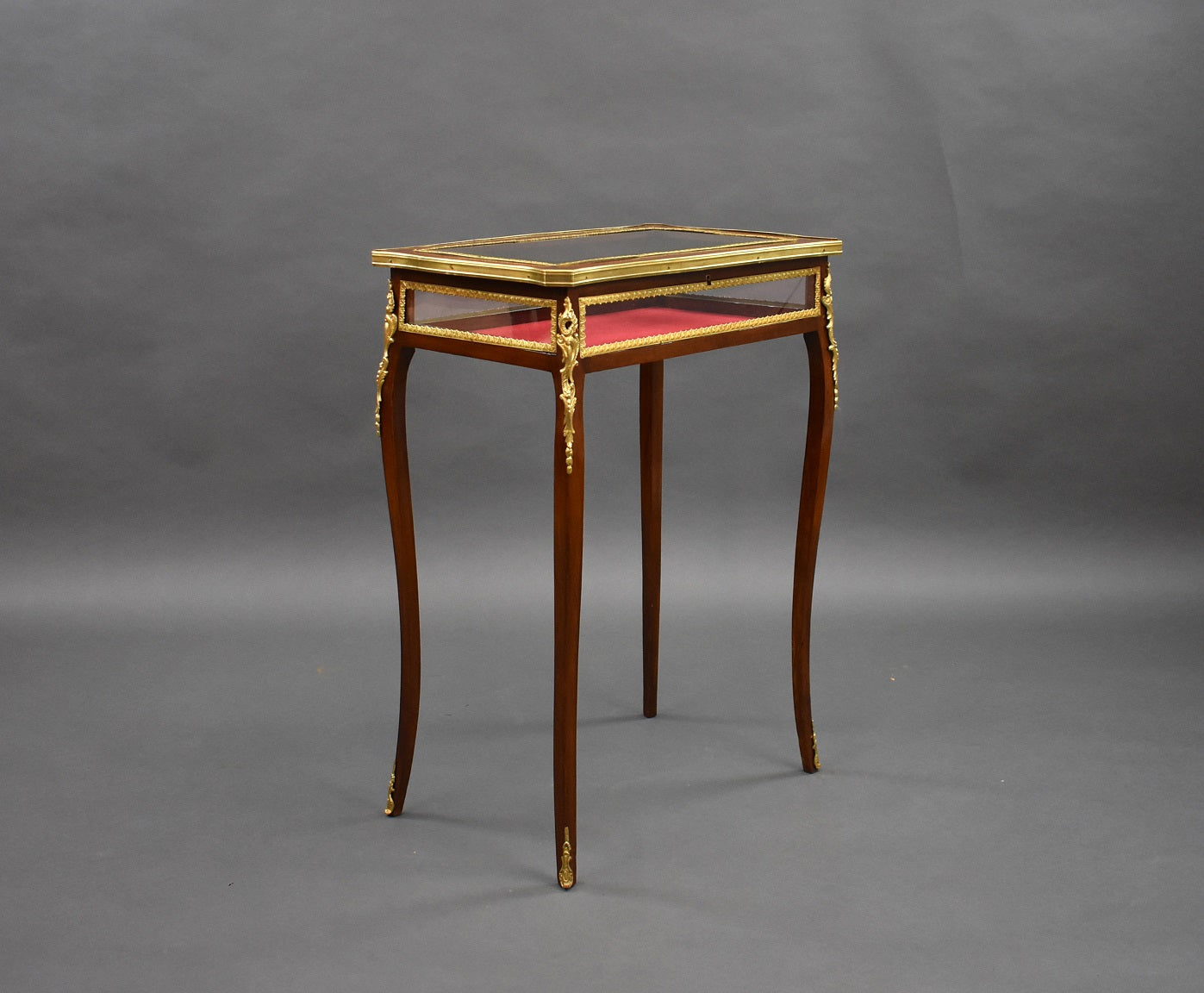 Edwardian Mahogany Bijouterie Treasure Table