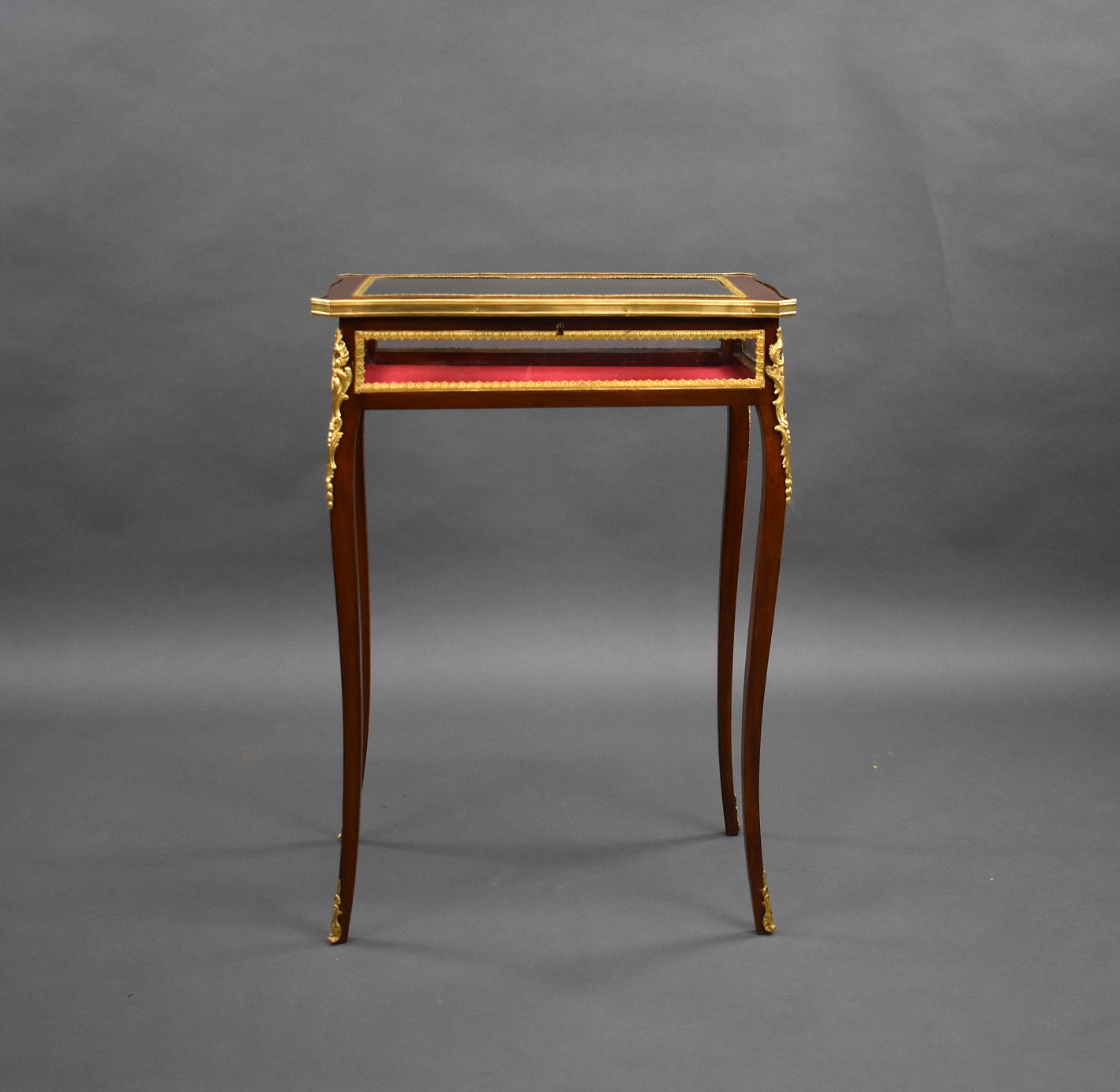 Edwardian Mahogany Bijouterie Treasure Table