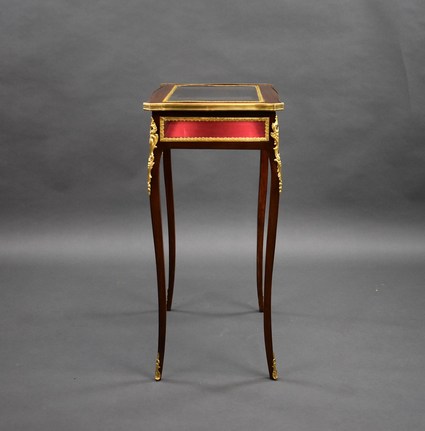 Edwardian Mahogany Bijouterie Treasure Table