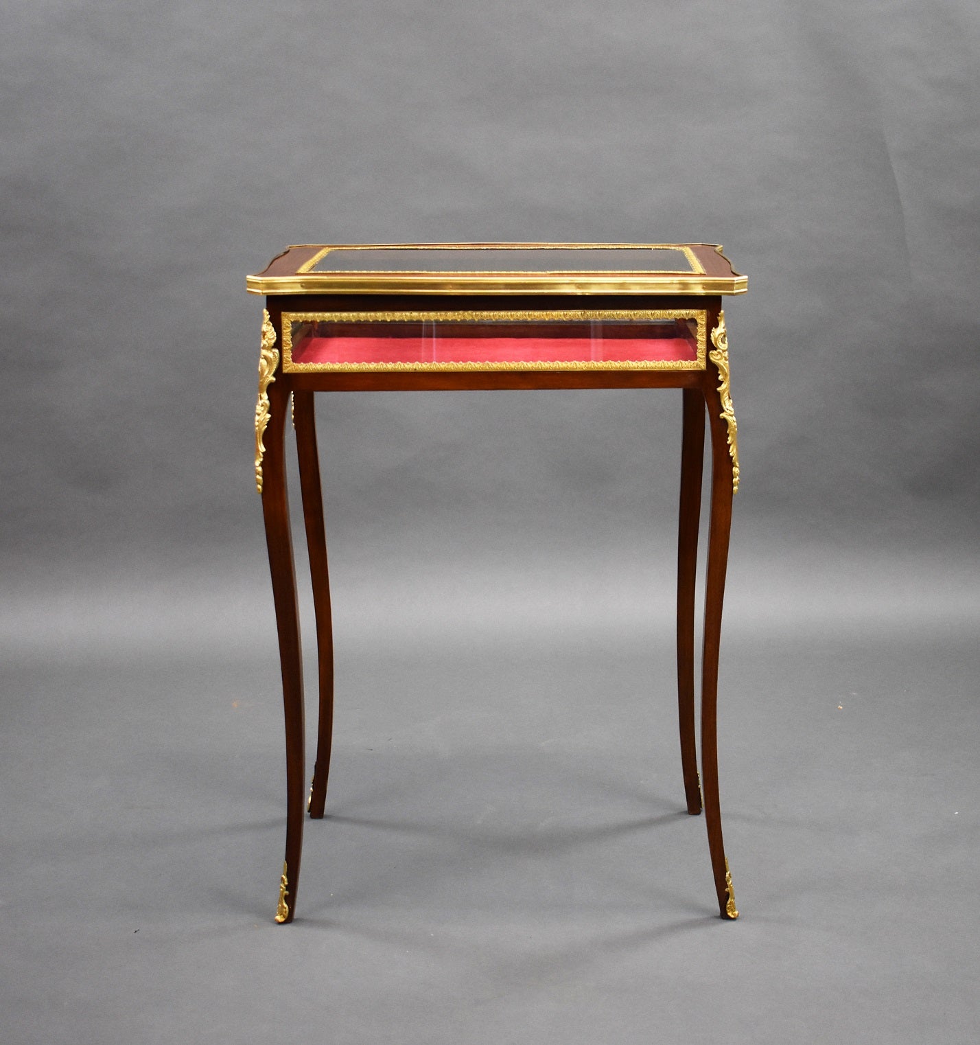 Edwardian Mahogany Bijouterie Treasure Table