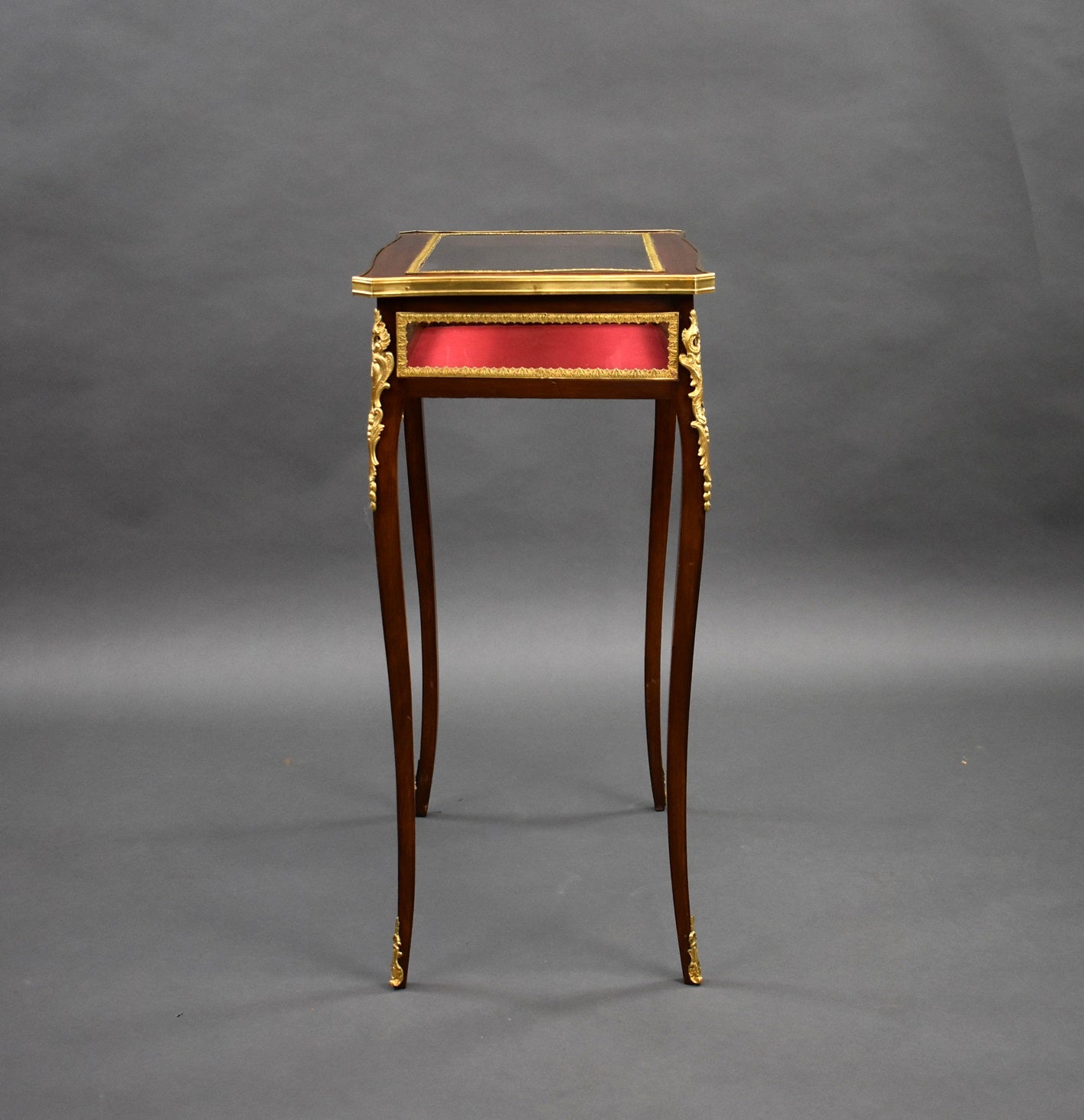 Edwardian Mahogany Bijouterie Treasure Table