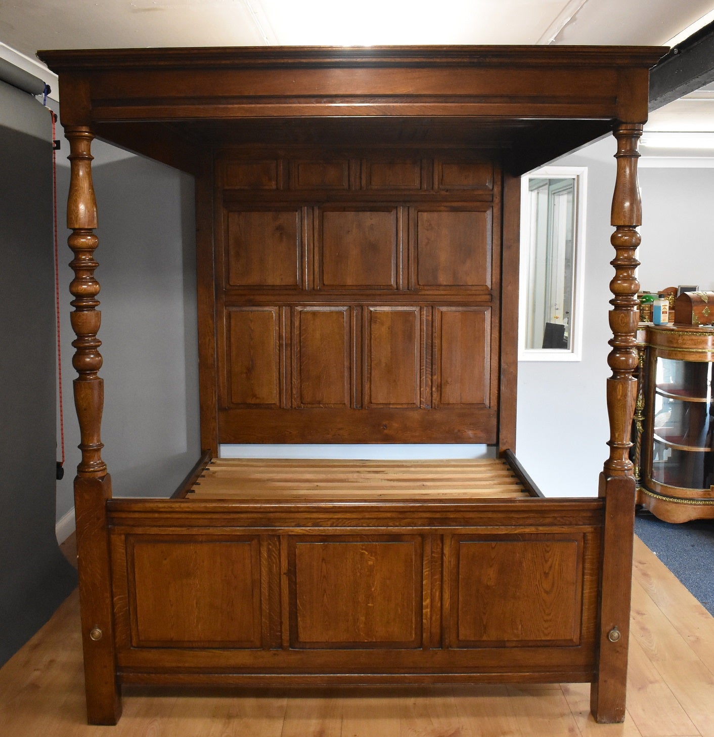 Solid Oak Kingsize Four Poster Bed