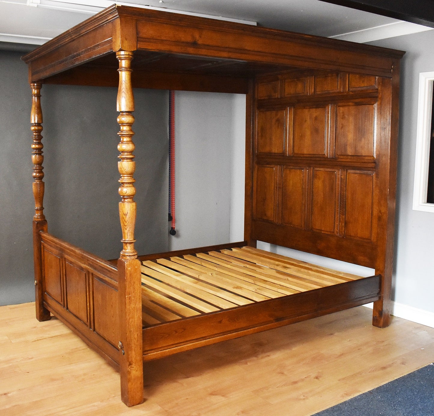 Solid Oak Kingsize Four Poster Bed