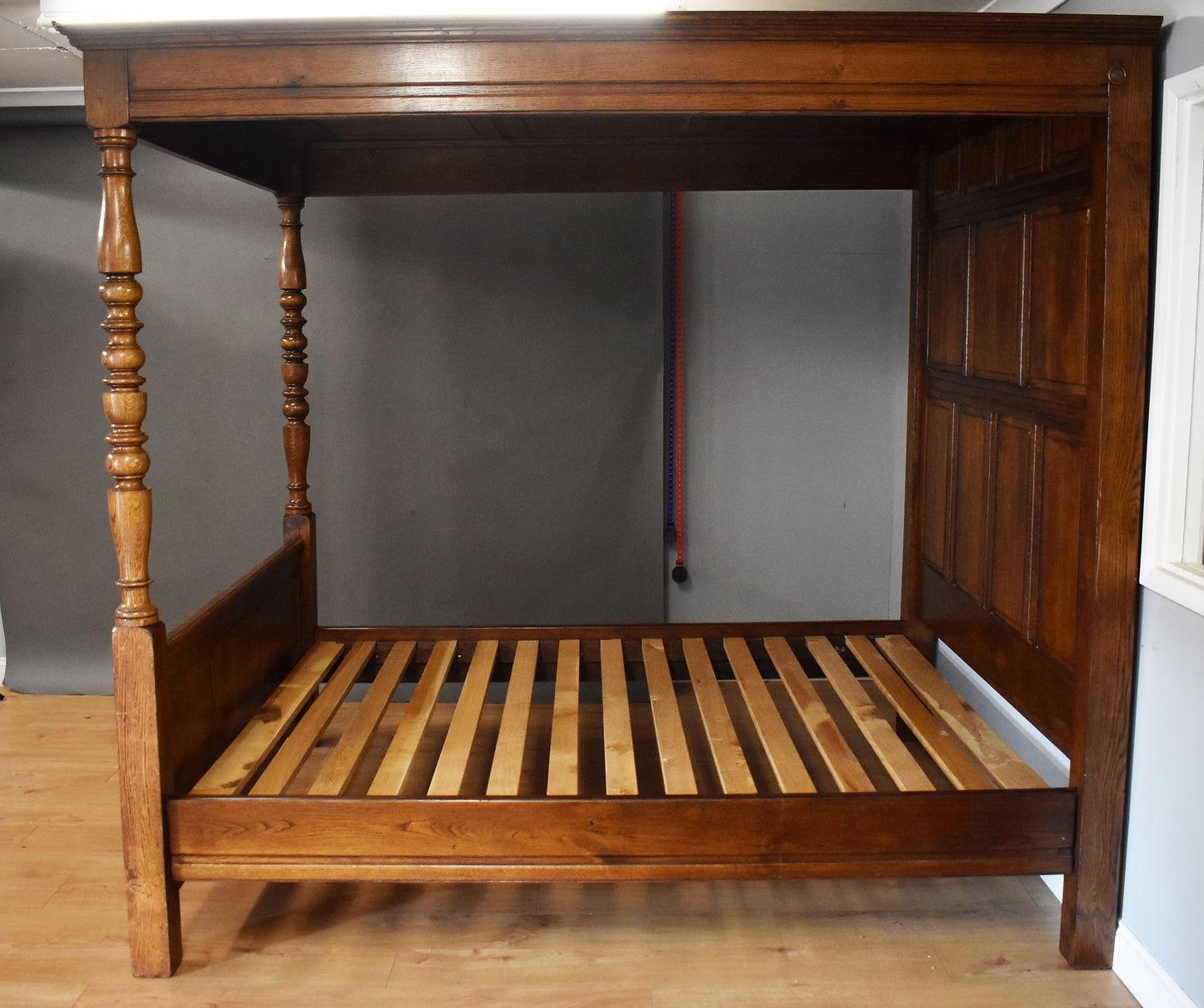 Solid Oak Kingsize Four Poster Bed