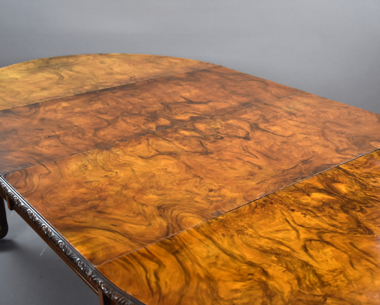 Queen Anne Style Walnut Extending Dining Table & Four Walnut Chairs