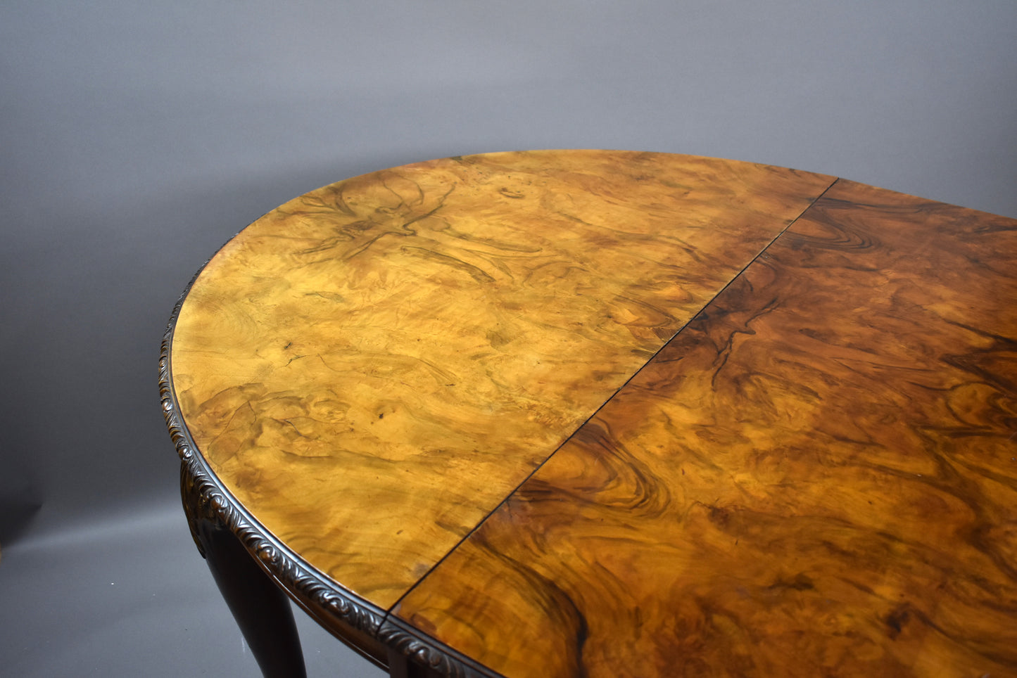 Queen Anne Style Walnut Extending Dining Table & Four Walnut Chairs