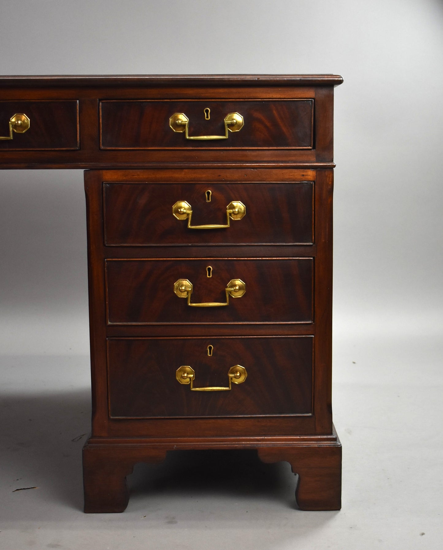 Edwardian Mahogany Red Leather Top Pedestal Desk