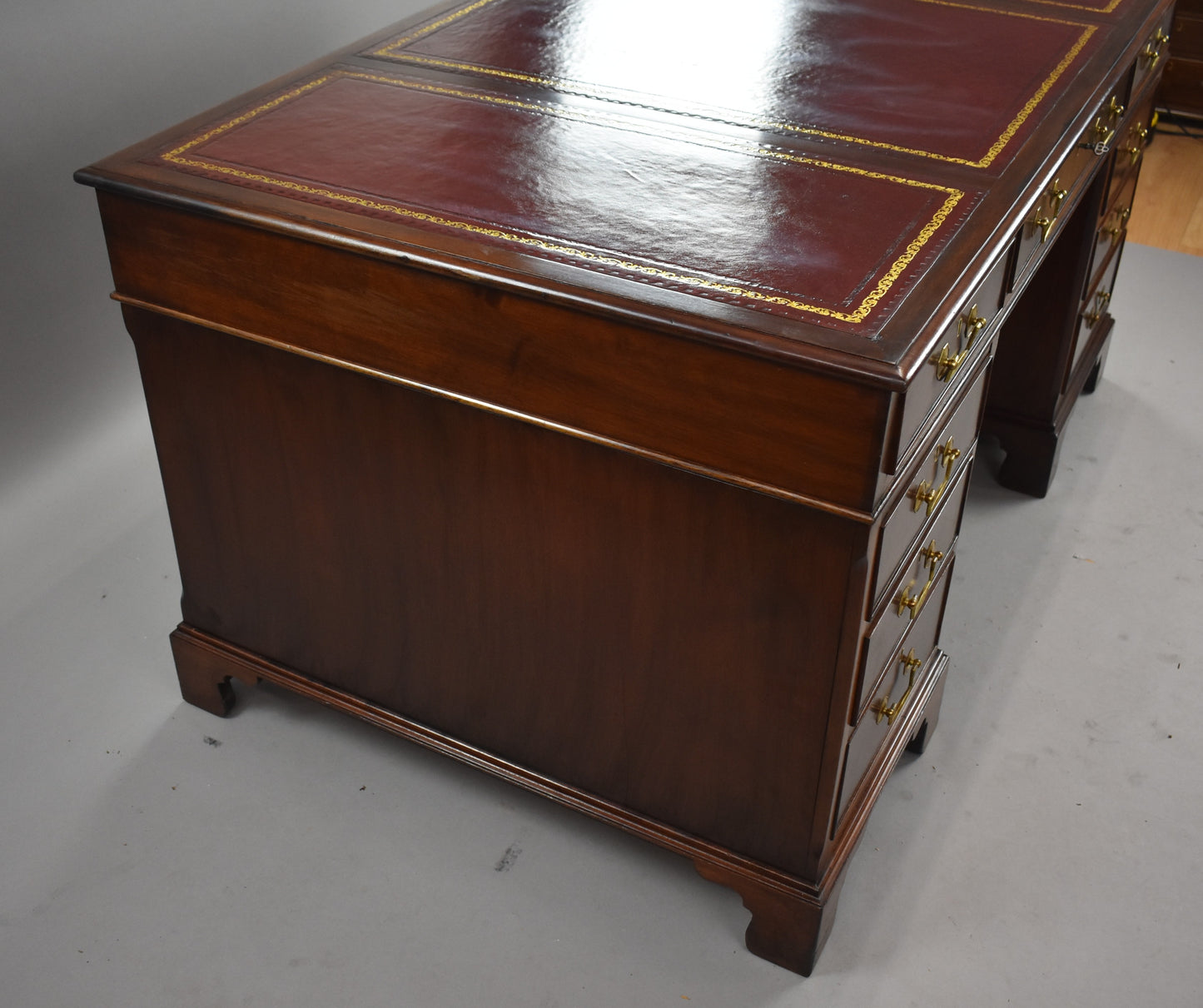 Edwardian Mahogany Red Leather Top Pedestal Desk
