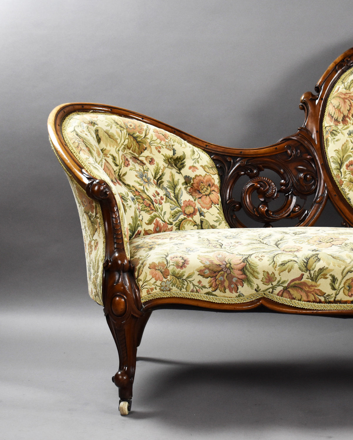 Victorian Walnut Carved Chaise/Sofa
