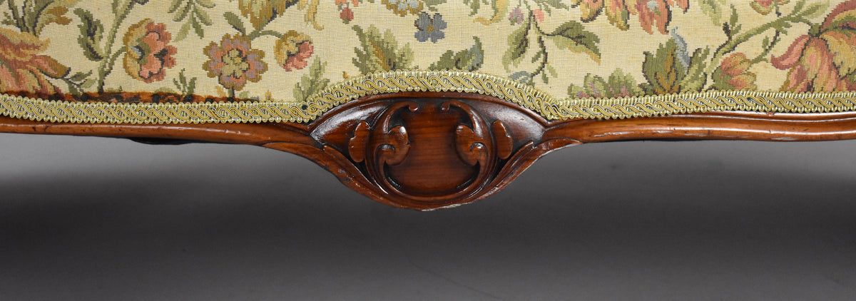 Victorian Walnut Carved Chaise/Sofa